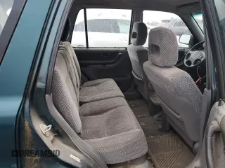1998 Honda CR-V LX with VIN JHLRD1843WC077271, listed as a Copart auction lot 44916265 with 162,305 mi miles and Clean Title. Bid and sale history available at carsss.com. Image 11.