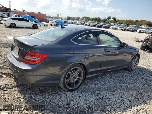 2013 Mercedes-Benz C 250 с VIN WDDGJ4HB5DG046015, выставлен на аукционе Copart как лот 52414515 с пробегом 91 706 миль миль и Списание • Salvage title. История ставок и продаж доступна на DreamBid. Изображение 3.