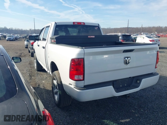 2018 Ram 1500 Express with VIN 3C6RR7KG7JG198449, listed as a IAAI auction lot 41611045 with 101,135 mi miles and . Bid and sale history available at DreamBid. Image 3.