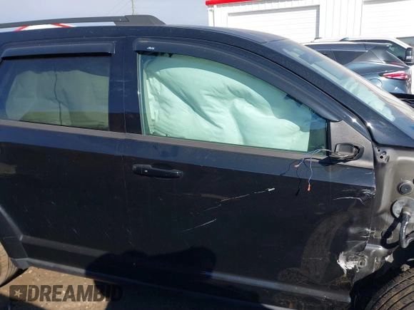 2020 Dodge Journey SE Value with VIN 3C4PDCABXLT259462, listed as a IAAI auction lot 41330782 with 67,380 mi miles and . Bid and sale history available at carsss.com. Image 14.