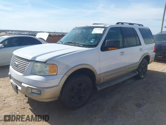 2005 Ford Expedition Eddie Bauer with VIN 1FMFU18585LA97745, listed as a IAAI auction lot 41275947 with 300,487 mi miles. Bid and sale history available at carsss.com. Image 2.