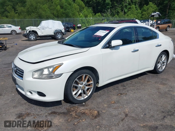 2014 Nissan Maxima SV with VIN 1N4AA5AP2EC443353, listed as a IAAI auction lot 42538040 with 174,615 mi miles and . Bid and sale history available at DreamBid. Image 18.