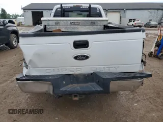 2013 Ford F-250 XL with VIN 1FT7X2BTXDEA73365, listed as a Copart auction lot 61913625 with 230,628 mi miles and Clean title. Bid and sale history available at DreamBid. Image 6.