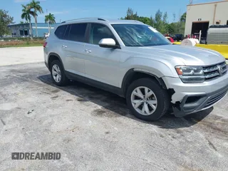 2019 Volkswagen Atlas SE с VIN 1V2UR2CA5KC576089, выставлен на аукционе IAAI как лот 42860861 с пробегом 169 040 миль миль и . История ставок и продаж доступна на DreamBid. Изображение 1.