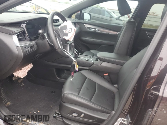 2021 Cadillac XT5 FWD Luxury with VIN 1GYKNAR46MZ120144, listed as a Copart auction lot 85758424 with 39,471 mi miles and Salvage Title. Bid and sale history available at carsss.com. Image 7.