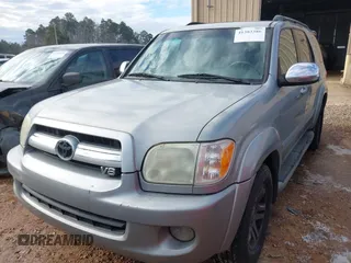 2007 Toyota Sequoia Limited with VIN 5TDZT38A87S298429, listed as a IAAI auction lot 41303386 with 244,837 mi miles and . Bid and sale history available at DreamBid. Image 17.