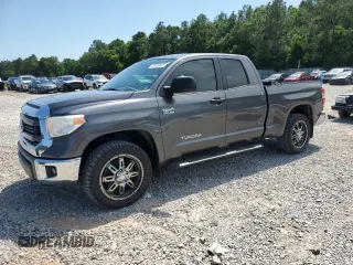 2015 Toyota Tundra SR5 z VIN 5TFRY5F17FX190733, wystawiony jako Copart lot #56950685 z przebiegiem 138 228 mil mil oraz Szkoda całkowita • Salvage title. Historia ofert i sprzedaży dostępna na DreamBid. Obrazek 1.