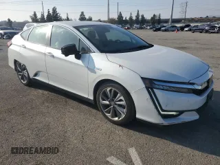 2019 Honda Clarity Plug-In Hybrid with VIN JHMZC5F10KC001340, listed as a Copart auction lot 83696954 with 141,062 mi miles and Salvage Title. Bid and sale history available at carsss.com. Image 4.