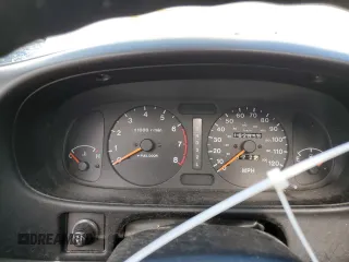 1998 Isuzu Rodeo S z VIN 4S2CK58W9W4302907, wystawiony jako Copart lot #48997335 z przebiegiem 162 858 mil mil oraz Szkoda całkowita • Salvage title. Historia ofert i sprzedaży dostępna na DreamBid. Obrazek 9.