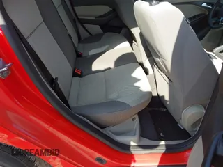 2013 Ford Focus SE with VIN 1FADP3K29DL158649, listed as a IAAI auction lot 42049823 with 172,662 mi miles. Bid and sale history available at carsss.com. Image 8.