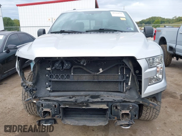 2016 Ford F-150 XLT with VIN 1FTEX1EP0GFD37305, listed as a IAAI auction lot 40364610 with 105,715 mi miles. Bid and sale history available at carsss.com. Image 6.