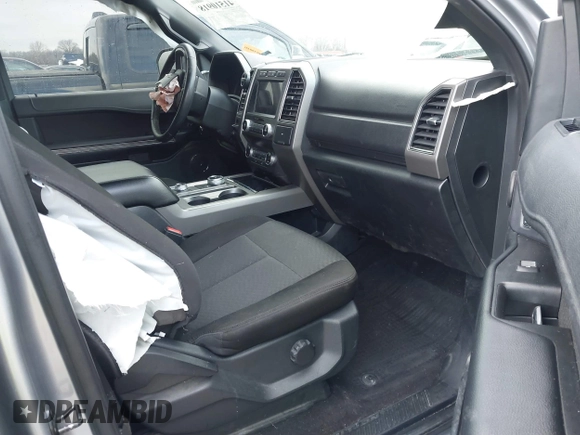 2020 Ford Expedition Max XLT z VIN 1FMJK1JT7LEA46344, wystawiony jako IAAI lot #41510918 z przebiegiem 81 991 mil mil oraz . Historia ofert i sprzedaży dostępna na DreamBid. Obrazek 5.