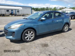 2011 Mazda 3 i Touring z VIN JM1BL1VG4B1447911, wystawiony jako Copart lot #57439875 z przebiegiem 192 554 mil mil oraz Szkoda całkowita • Salvage title. Historia ofert i sprzedaży dostępna na DreamBid. Obrazek 1.