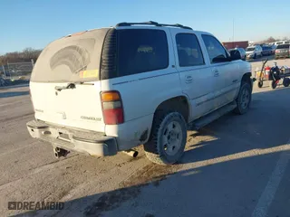 2001 Chevrolet Tahoe LS with VIN 1GNEK13T01R175168, listed as a IAAI auction lot 41419827 with 255,002 mi miles. Bid and sale history available at carsss.com. Image 4.