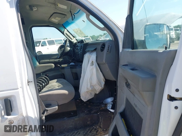2014 Ford Econoline Cargo Commercial with VIN 1FTNE1EW4EDB20183, listed as a IAAI auction lot 42231075 with 260,818 mi miles and . Bid and sale history available at DreamBid. Image 5.