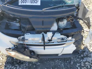 2012 Smart fortwo Pure z VIN WMEEJ3BA4CK541976, wystawiony jako Copart lot #88911095 z przebiegiem Nie podano mil oraz Nie do naprawy • Non repairable. Historia ofert i sprzedaży dostępna na DreamBid. Obrazek 11.