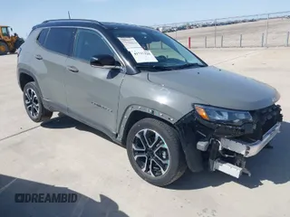 2022 Jeep Compass Limited z VIN 3C4NJDCB5NT136643, wystawiony jako IAAI lot #41737326 z przebiegiem 24 806 mil mil oraz . Historia ofert i sprzedaży dostępna na DreamBid. Obrazek 1.