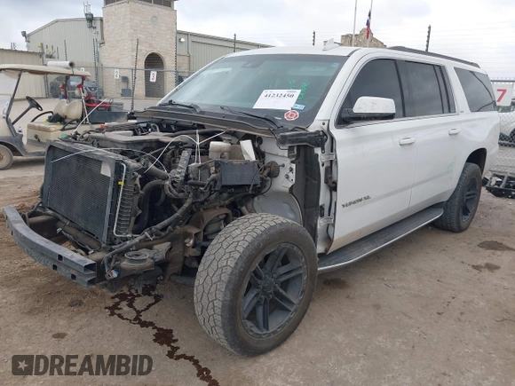 2019 GMC Yukon XL SLT with VIN 1GKS1GKC1KR384332, listed as a IAAI auction lot 41232450 with 109,219 mi miles. Bid and sale history available at carsss.com. Image 20.