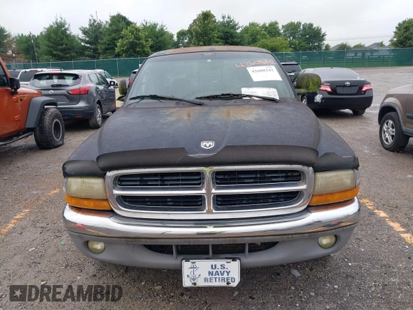 2000 Dodge Dakota with VIN 1B7GL22X2YS763505, listed as a IAAI auction lot 42608242 with 131,159 mi miles and . Bid and sale history available at DreamBid. Image 6.