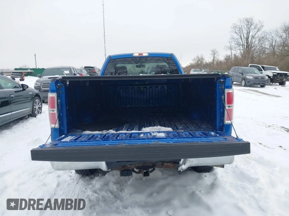 2014 Ford F-150 XL with VIN 1FTMF1CM4EKE36883, listed as a IAAI auction lot 41317737 with 50,667 mi miles and . Bid and sale history available at DreamBid. Image 17.