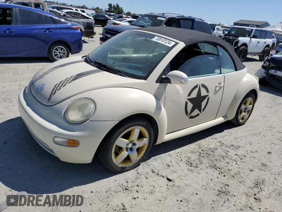 2005 Volkswagen Beetle GL with VIN 3VWBM31Y75M366011, listed as a Copart auction lot 70810124 with 62,284 mi miles and Clean Title. Bid and sale history available at DreamBid. Image 1.