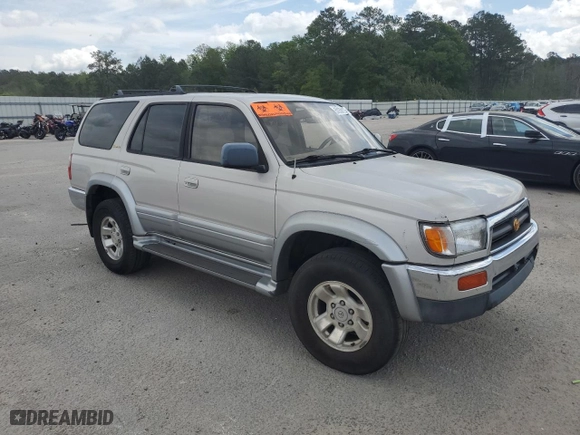 1998 Toyota 4Runner Limited with VIN JT3HN87R6W9010225, listed as a Copart auction lot 51259125 with 160,525 mi miles and Clean Title. Bid and sale history available at carsss.com. Image 4.