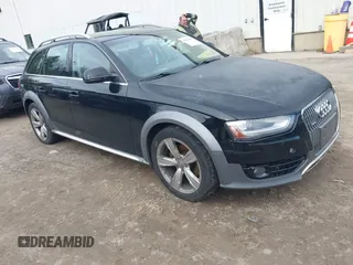 2013 Audi allroad Premium Plus with VIN WA1UFAFL4DA161999, listed as a IAAI auction lot 41835167 with 178,049 mi miles. Bid and sale history available at carsss.com. Image 1.