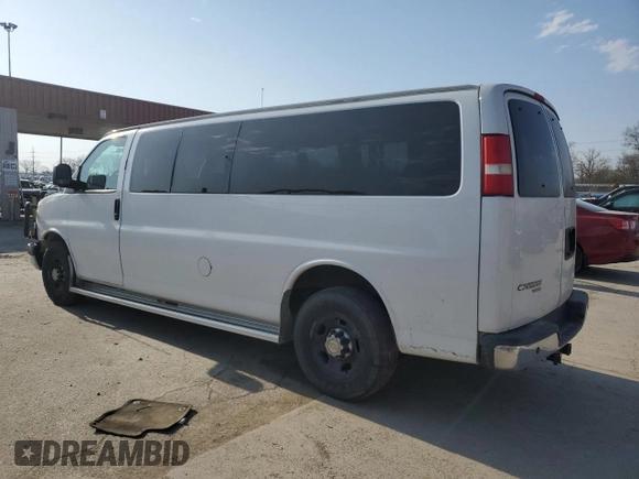 2013 Chevrolet Express Passenger LT with VIN 1GAZG1FG3D1134751, listed as a Copart auction lot 53728385 with 188,247 mi miles and Clean title. Bid and sale history available at DreamBid. Image 2.