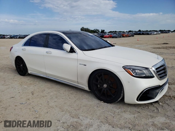 2019 Mercedes-Benz S-Class AMG S 63 with VIN WDDUG8JB2KA491718, listed as a Copart auction lot 68649454 with 34,414 mi miles and Non Repairable. Bid and sale history available at carsss.com. Image 4.