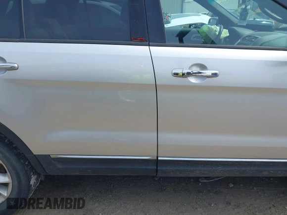 2015 Ford Explorer Limited with VIN 1FM5K8F80FGB95251, listed as a IAAI auction lot 41946006 with 138,033 mi miles and . Bid and sale history available at DreamBid. Image 13.