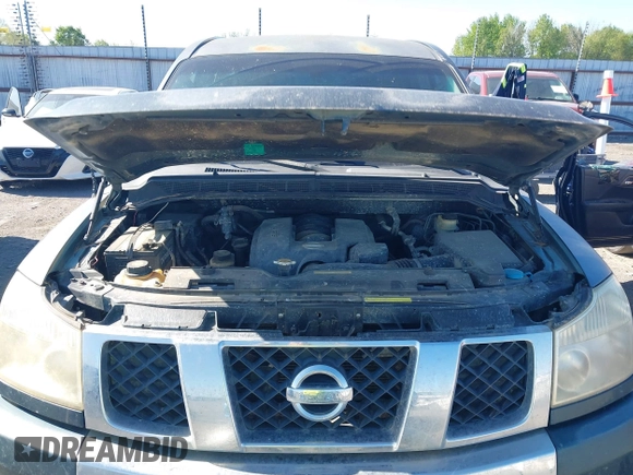 2004 Nissan Titan LE with VIN 1N6AA07B74N547779, listed as a IAAI auction lot 41977881 with 157,348 mi miles and . Bid and sale history available at carsss.com. Image 10.