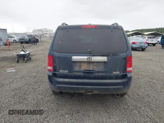 2011 Honda Pilot EX with VIN 5FNYF4H41BB004997, listed as a IAAI auction lot 40505560 with 141,487 mi miles. Bid and sale history available at carsss.com. Image 16.