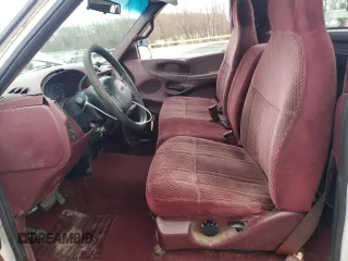 1998 Ford F-150 with VIN 1FTZF0768WKB35711, listed as a Copart auction lot 50441605 with 165,604 mi miles and Salvage title. Bid and sale history available at DreamBid. Image 10.