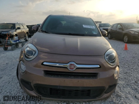 2018 FIAT 500X Pop with VIN ZFBCFXAB9JP634035, listed as a Copart auction lot 77771514 with 101,631 mi miles and Salvage title. Bid and sale history available at DreamBid. Image 5.