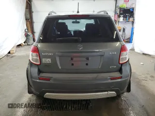 2009 Suzuki SX4 Man AWD with VIN JS2YB413496201977, listed as a Copart auction lot 84171644 with 136,908 mi miles and Salvage Title. Bid and sale history available at carsss.com. Image 6.