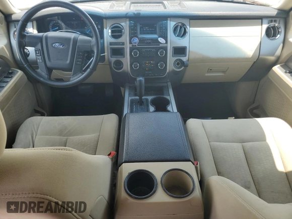 2016 Ford Expedition XLT with VIN 1FMJU1HT7GEF29385, listed as a Copart auction lot 60453125 with 249,780 mi miles and Salvage title. Bid and sale history available at DreamBid. Image 8.