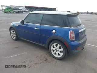2007 MINI Hardtop S with VIN WMWMF73517TL88586, listed as a IAAI auction lot 41866845 with 181,706 mi miles and . Bid and sale history available at DreamBid. Image 3.