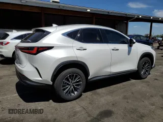 2024 Lexus NX 350h Premium z VIN JTJGKCEZ2R5015419, wystawiony jako Copart lot #55044605 z przebiegiem 21 264 mil mil oraz Szkoda całkowita • Salvage title. Historia ofert i sprzedaży dostępna na DreamBid. Obrazek 3.