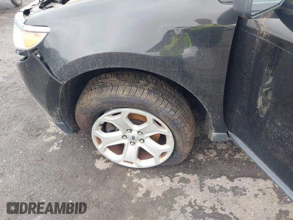 2014 Ford Edge SE with VIN 2FMDK4GC3EBA00739, listed as a IAAI auction lot 42506742 with 142,355 mi miles and . Bid and sale history available at DreamBid. Image 6.