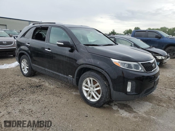 2014 Kia Sorento LX with VIN 5XYKTCA69EG434214, listed as a Copart auction lot 57053894 with 157,957 mi miles and Clean Title. Bid and sale history available at carsss.com. Image 4.