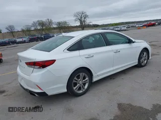 2018 Hyundai Sonata Limited with VIN 5NPE34AF2JH636995, listed as a IAAI auction lot 42105350 with 105,279 mi miles. Bid and sale history available at carsss.com. Image 4.