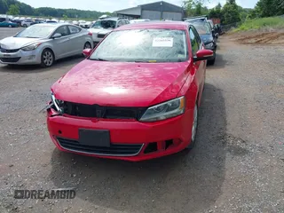 2013 Volkswagen Jetta SE with VIN 3VWDP7AJ6DM211202, listed as a IAAI auction lot 42365930 with 175,801 mi miles and . Bid and sale history available at DreamBid. Image 13.