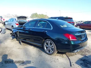 2019 Mercedes-Benz C 300 with VIN 55SWF8DB5KU311316, listed as a IAAI auction lot 41650068 with 68,399 mi miles and . Bid and sale history available at DreamBid. Image 3.