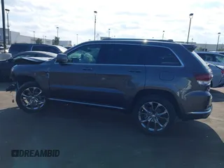2019 Jeep Grand Cherokee Summit with VIN 1C4RJFJG0KC553199, listed as a IAAI auction lot 41352836 with 67,556 mi miles. Bid and sale history available at carsss.com. Image 14.