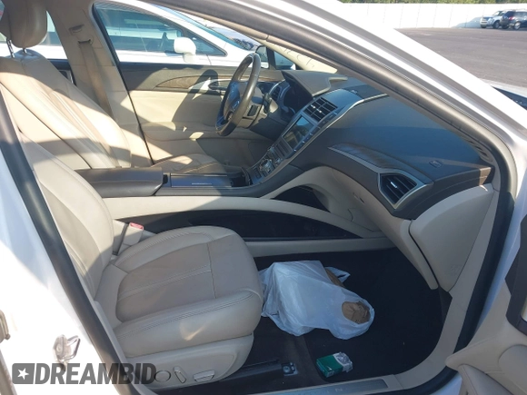2018 Lincoln MKZ Reserve with VIN 3LN6L5E96JR610584, listed as a IAAI auction lot 42708476 with 58,747 mi miles and . Bid and sale history available at DreamBid. Image 5.