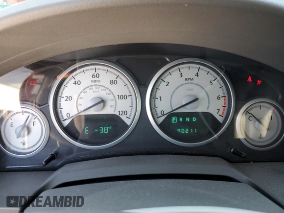 2009 Chrysler Town & Country Touring with VIN 2A8HR54159R673774, listed as a Copart auction lot 49235205 with 90,211 mi miles and Salvage Title. Bid and sale history available at DreamBid. Image 9.