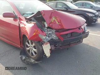 2011 Toyota Camry LE z VIN 4T1BF3EKXBU145752, wystawiony jako IAAI lot #40278431 z przebiegiem 174 130 mil mil oraz . Historia ofert i sprzedaży dostępna na DreamBid. Obrazek 6.