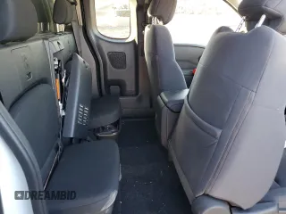 2023 Nissan Frontier S z VIN 1N6ED1CL0PN661401, wystawiony jako Copart lot #42604025 z przebiegiem 22 198 mil mil oraz Szkoda całkowita • Salvage title. Historia ofert i sprzedaży dostępna na DreamBid. Obrazek 10.