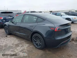 2025 Tesla Model 3 Long Range with VIN 5YJ3E1EA6SF885539, listed as a IAAI auction lot 41377499 with 4,362 mi miles. Bid and sale history available at carsss.com. Image 3.