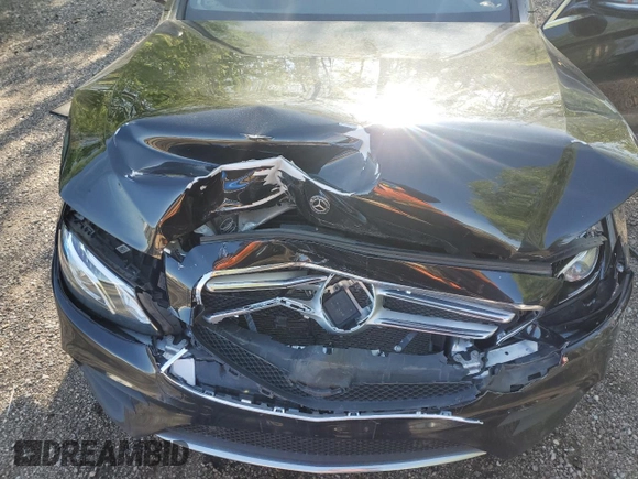 2018 Mercedes-Benz E 300 with VIN WDDZF4KB5JA377159, listed as a Copart auction lot 56728605 with 48,367 mi miles and Clean title. Bid and sale history available at DreamBid. Image 11.